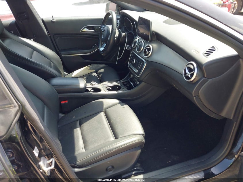 2017 MERCEDES-BENZ CLA 250 auction photo 5
