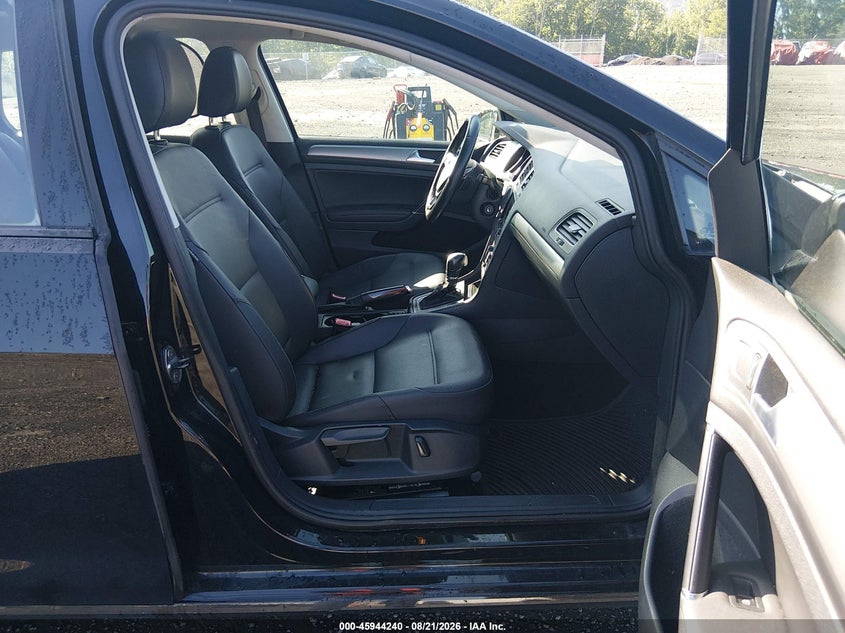 2015 VOLKSWAGEN GOLF auction photo 5
