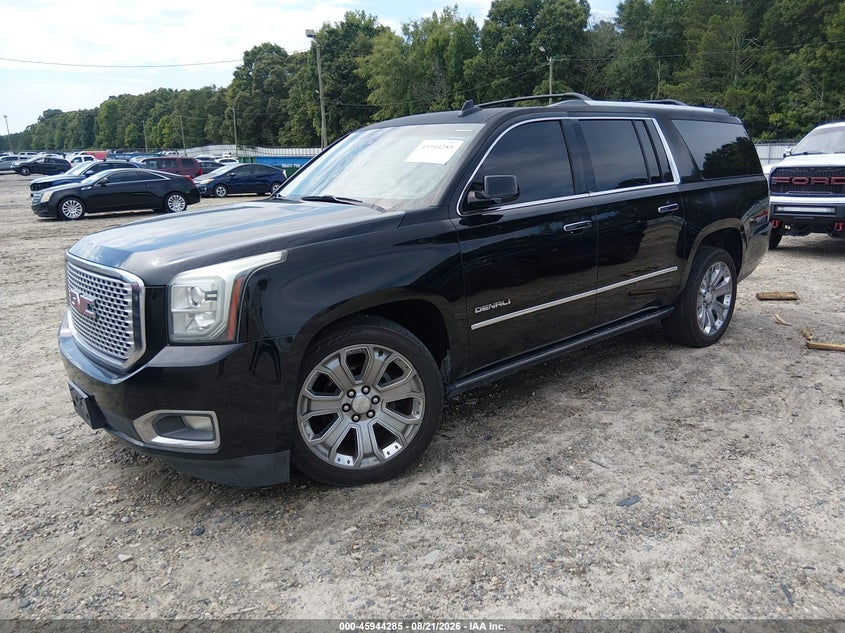 2015 GMC YUKON XL 1500 auction photo 2