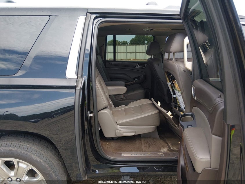 2015 GMC YUKON XL 1500 auction photo 8
