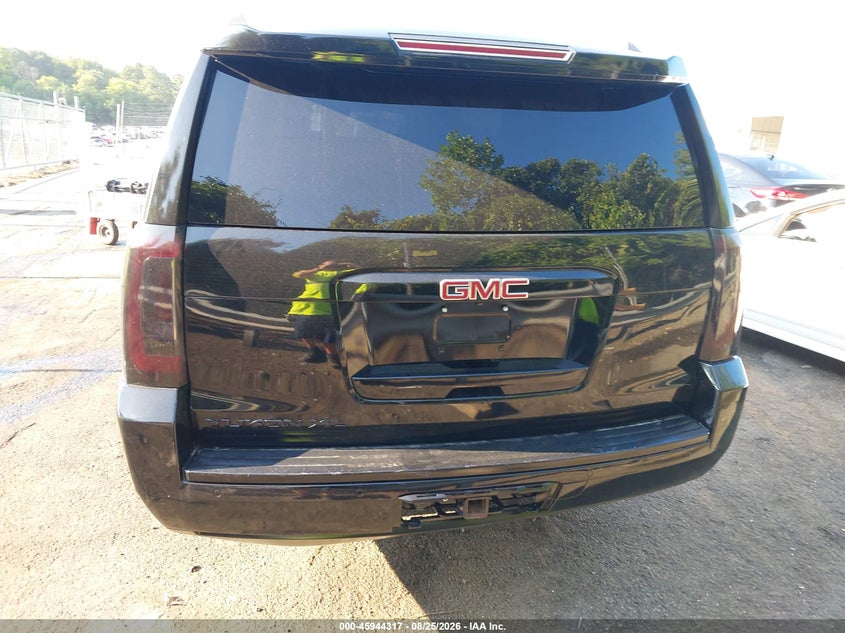GMC YUKON XL - zdjęcie 16