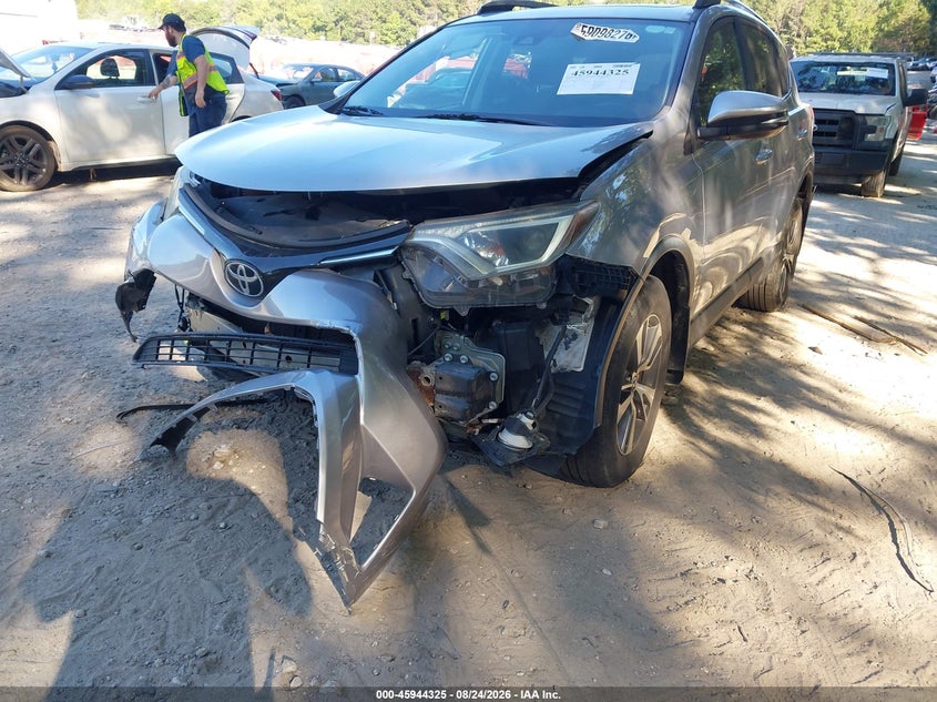 TOYOTA RAV4 2018 VIN 2T3RFREV6JW737053