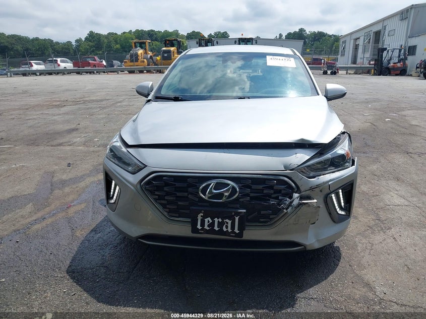 2020 HYUNDAI IONIQ HYBRID SE · Фото 12