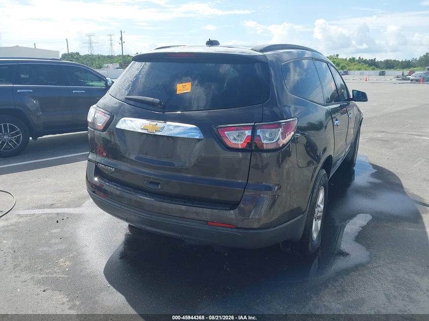 2017 CHEVROLET TRAVERSE auction photo 4