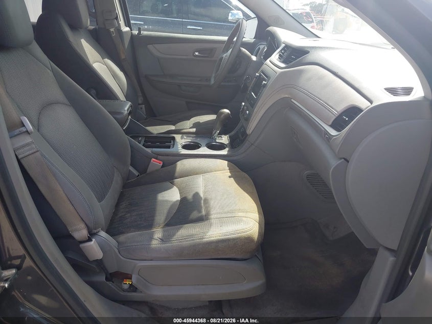 2017 CHEVROLET TRAVERSE auction photo 5