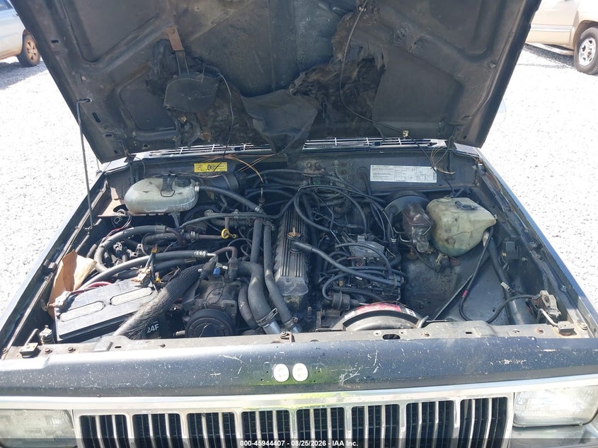 1990 JEEP CHEROKEE SPORT UTILITY VEHICLE 4.0L I6 FI F