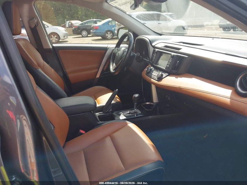 2016 TOYOTA RAV4 HYBRID auction photo 5