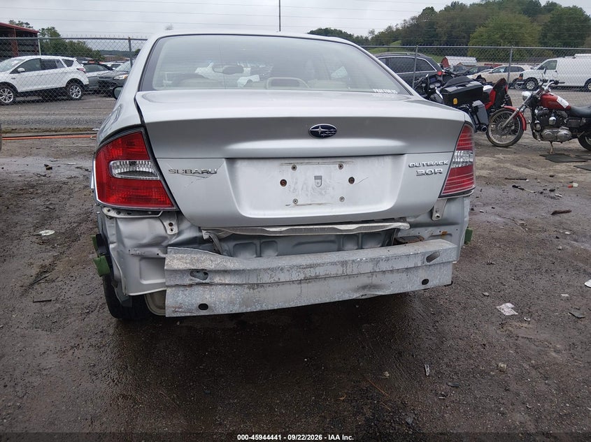 2005 SUBARU OUTBACK 3.0R · Фото 6