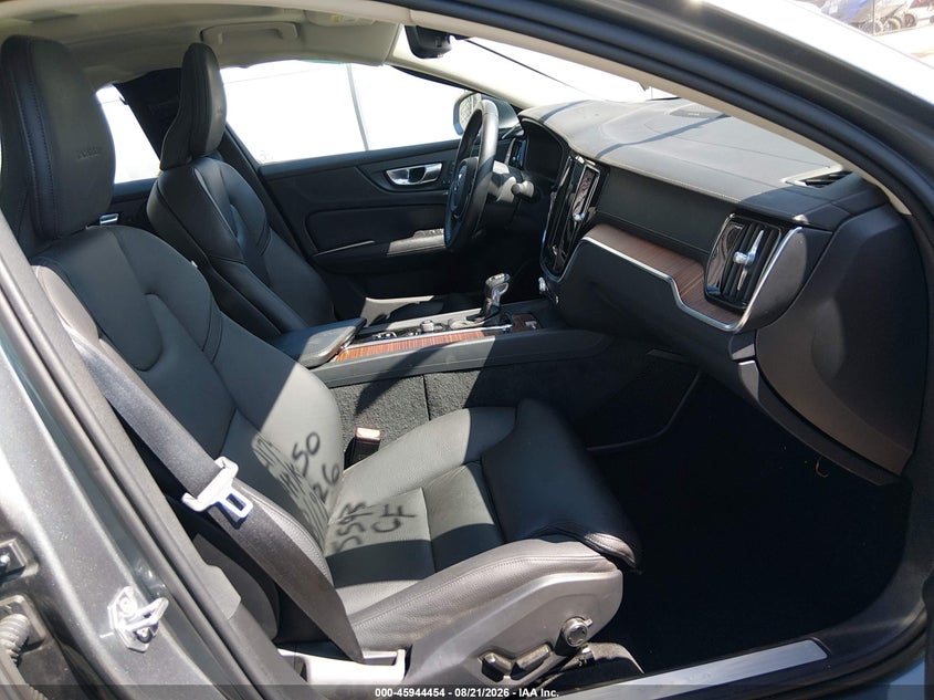 VOLVO S60 2019 VIN 7JRA22TL0KG015593