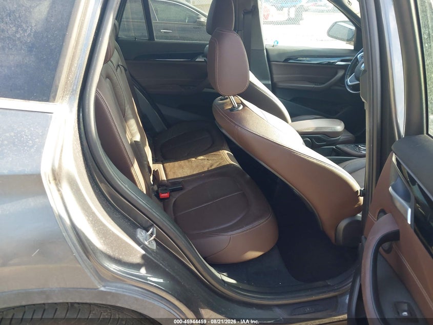 2021 BMW X1 auction photo 8