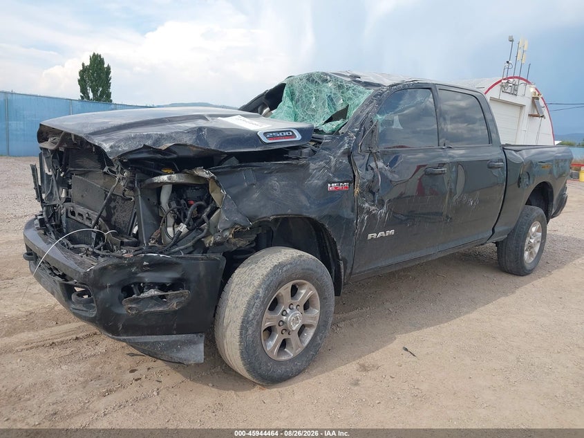 2019 RAM 2500, Rollover, IAAI, VIN 3C6UR5DJ2KG698589 — photo 2