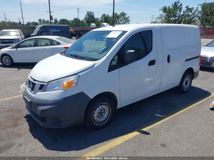 2015 Nissan NV200, Удар спереду, IAAI, VIN 3N6CM0KN1FK732601 — фото 2
