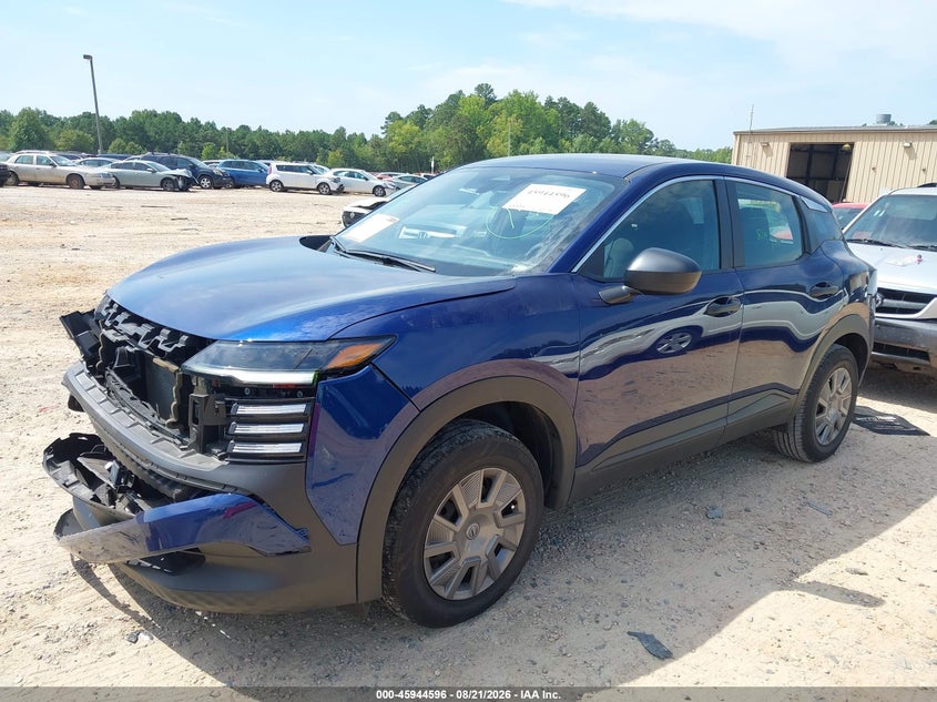2025 Nissan Kicks, Front End, IAAI, VIN 3N8AP6BB9SL362582 — photo 2