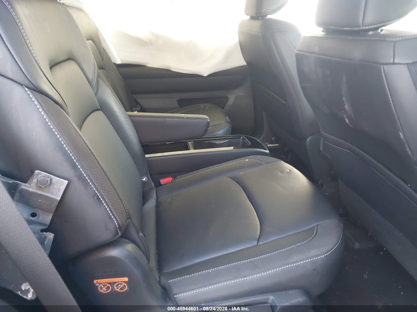 2023 NISSAN PATHFINDER auction photo 8
