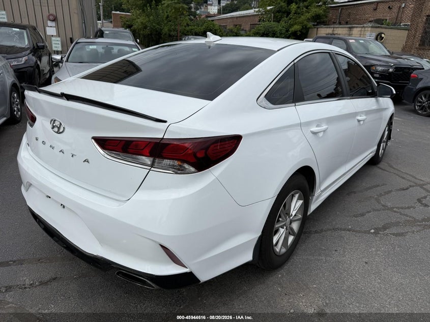 2019 HYUNDAI SONATA auction photo 4