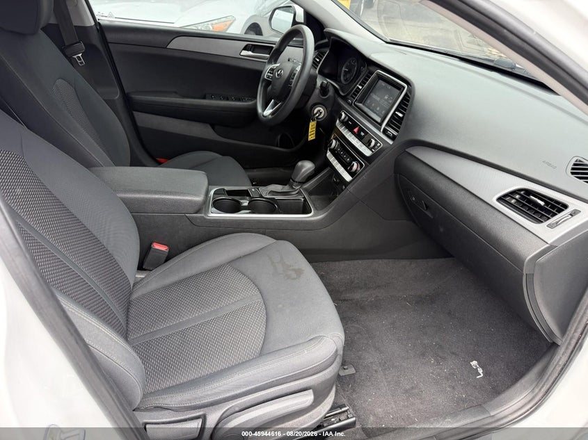 2019 HYUNDAI SONATA auction photo 5