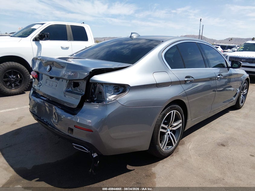 2021 BMW 530I auction photo 4