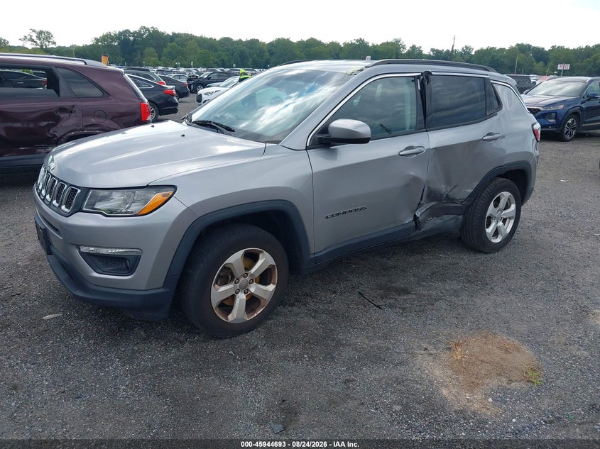 2019 Jeep Compass, Левый бок, IAAI, VIN 3C4NJDBB0KT598895 — фото 2
