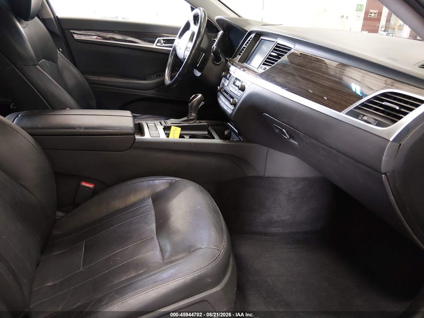 2015 HYUNDAI GENESIS auction photo 5