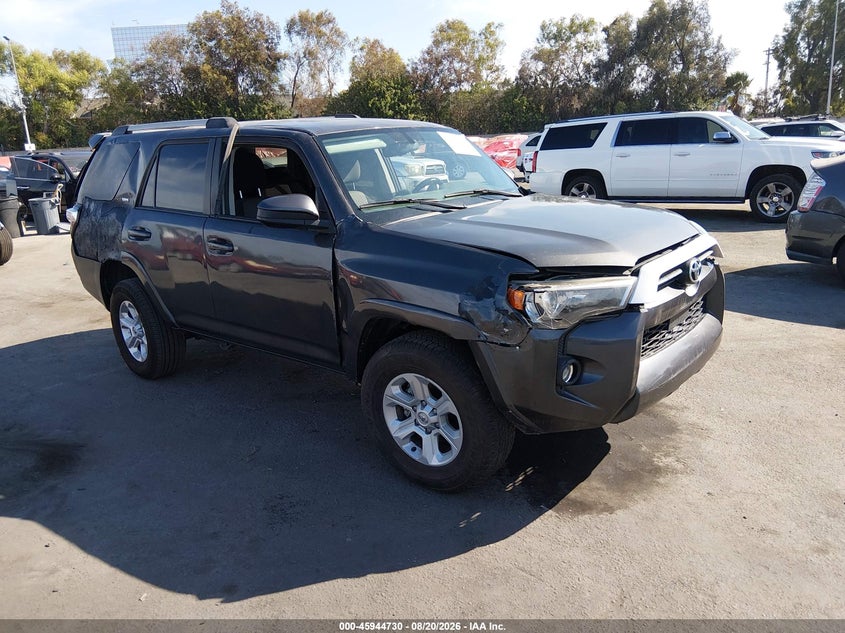 2023 TOYOTA 4RUNNER auction photo 1