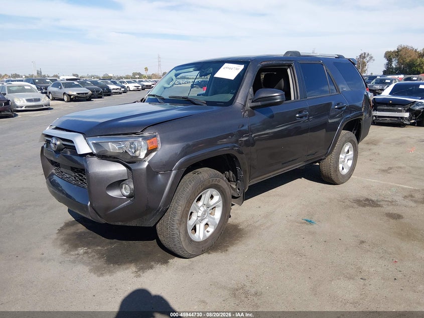2023 TOYOTA 4RUNNER auction photo 2