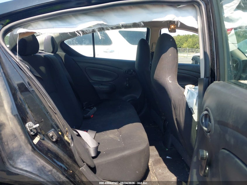2015 NISSAN VERSA auction photo 8