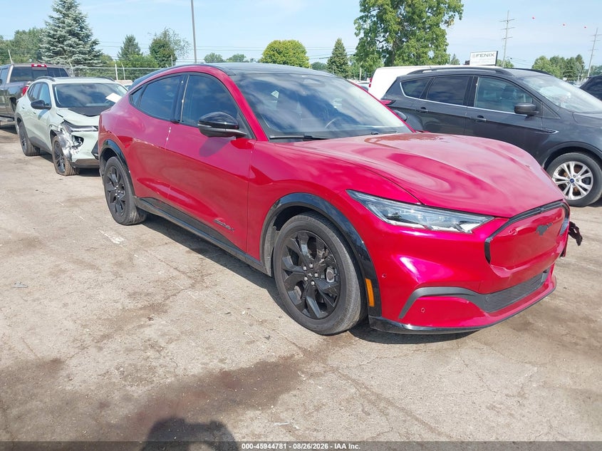 FORD MUSTANG MACH-E - zdjęcie 1