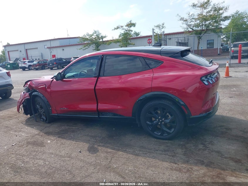 FORD MUSTANG MACH-E - zdjęcie 15