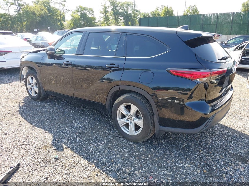 2022 TOYOTA HIGHLANDER auction photo 3