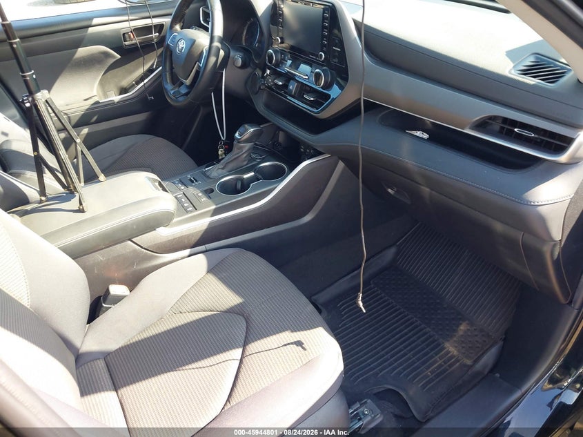 2022 TOYOTA HIGHLANDER auction photo 5
