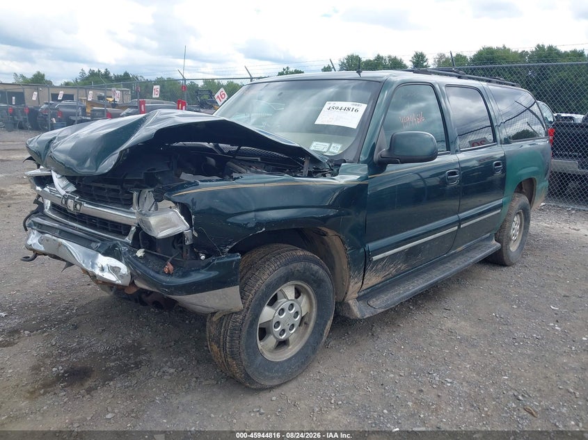 2002 Chevrolet Express, Front End, IAAI, VIN 1GNEC16Z62J221020 — photo 2