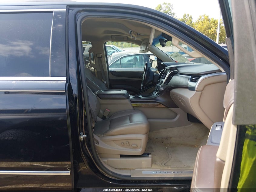2015 CHEVROLET TAHOE auction photo 5