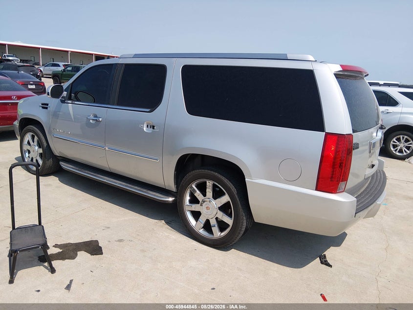 2012 CADILLAC ESCALADE ESV auction photo 3