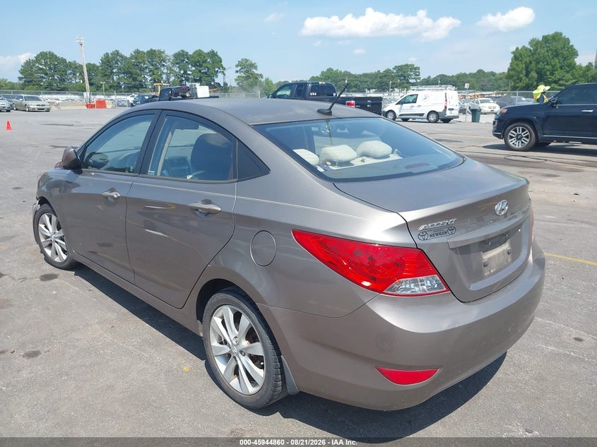 2013 HYUNDAI ACCENT auction photo 3