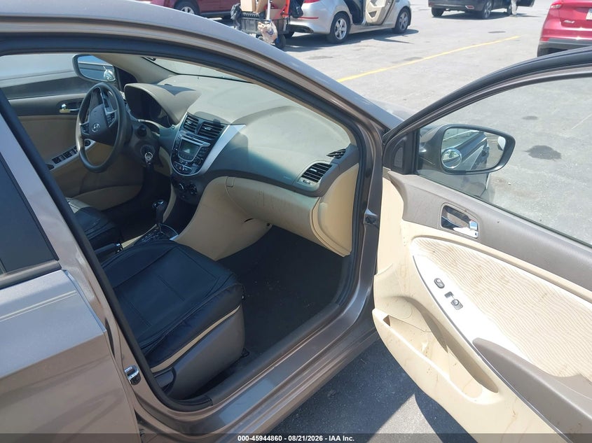 2013 HYUNDAI ACCENT auction photo 5