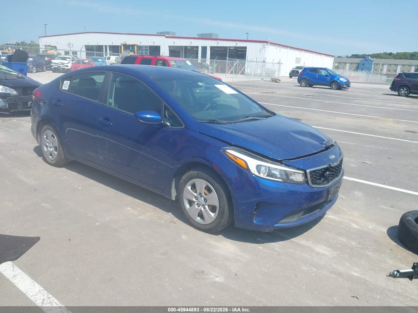 Vin: 3kpfl4a78he137257, lot: 46444065, kia forte lx 2017 img_1