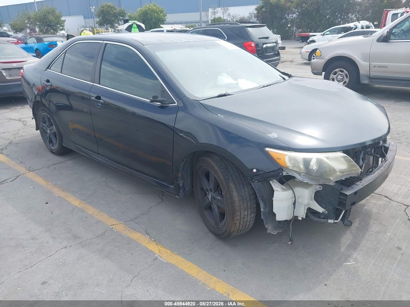 2012 TOYOTA CAMRY auction photo 1