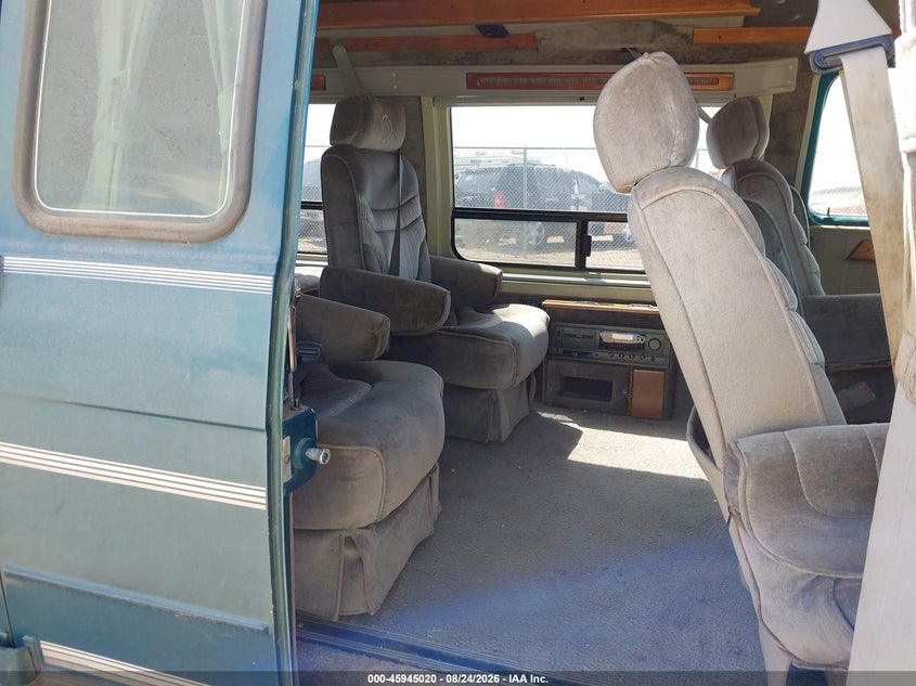 1993 CHEVROLET VAN VAN 5.7L V8 FI OHV 16V F2