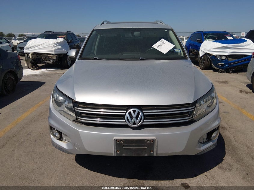 2012 VOLKSWAGEN TIGUAN auction photo 6