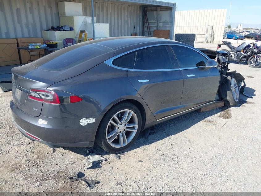 TESLA MODEL S 2015 VIN 5YJSA1S29FF096442