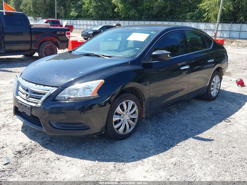 2015 Nissan Sentra, Front & Rear, IAAI, VIN 3N1AB7APXFL662850 — photo 2