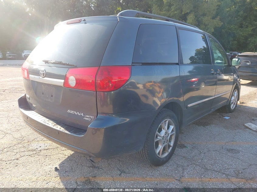 2006 TOYOTA SIENNA auction photo 4