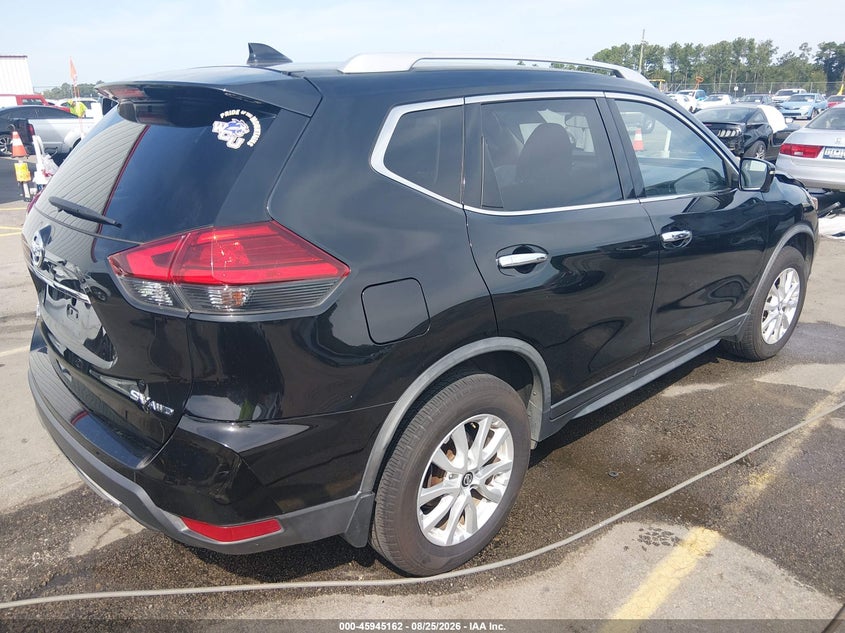 2017 NISSAN ROGUE auction photo 4