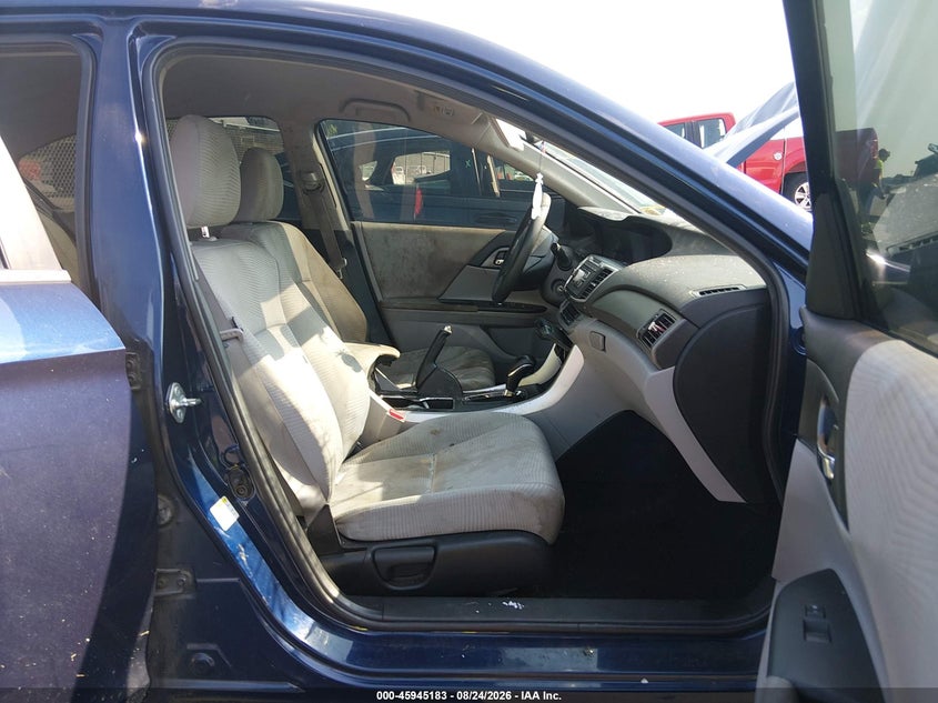 2015 HONDA ACCORD auction photo 5