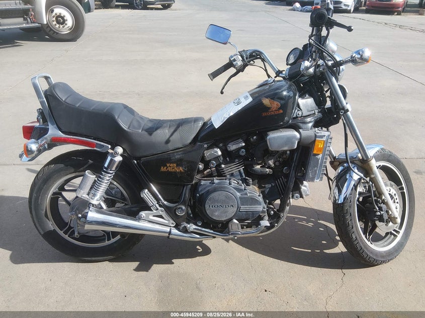 HONDA VF750 1983