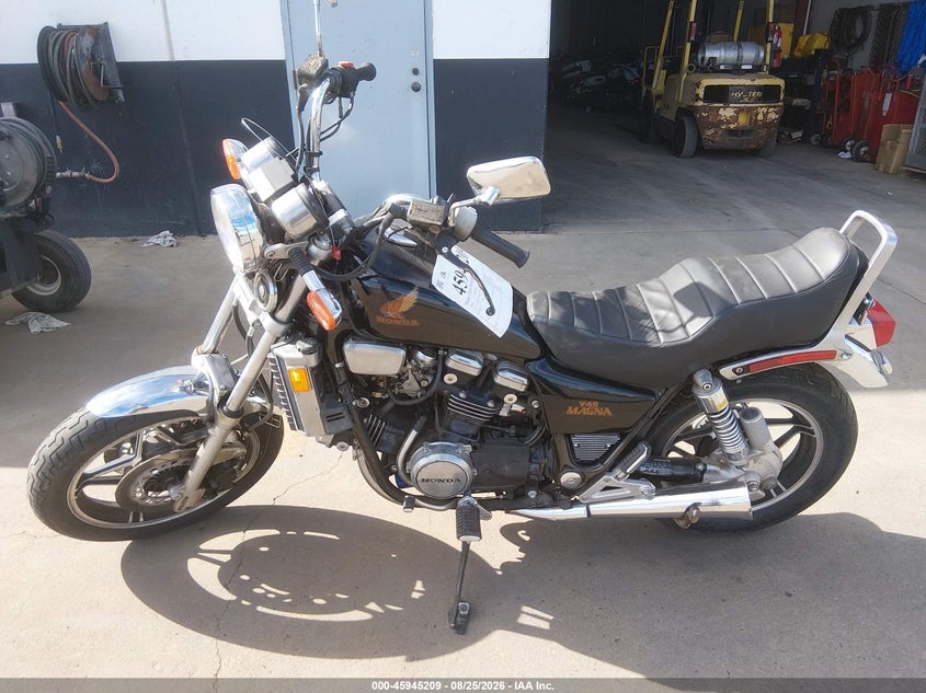 HONDA VF750 1983