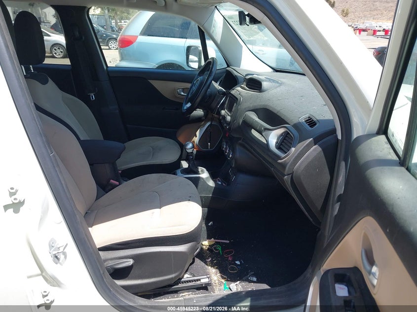 2016 JEEP RENEGADE auction photo 5