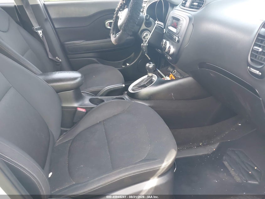 2014 KIA SOUL auction photo 5