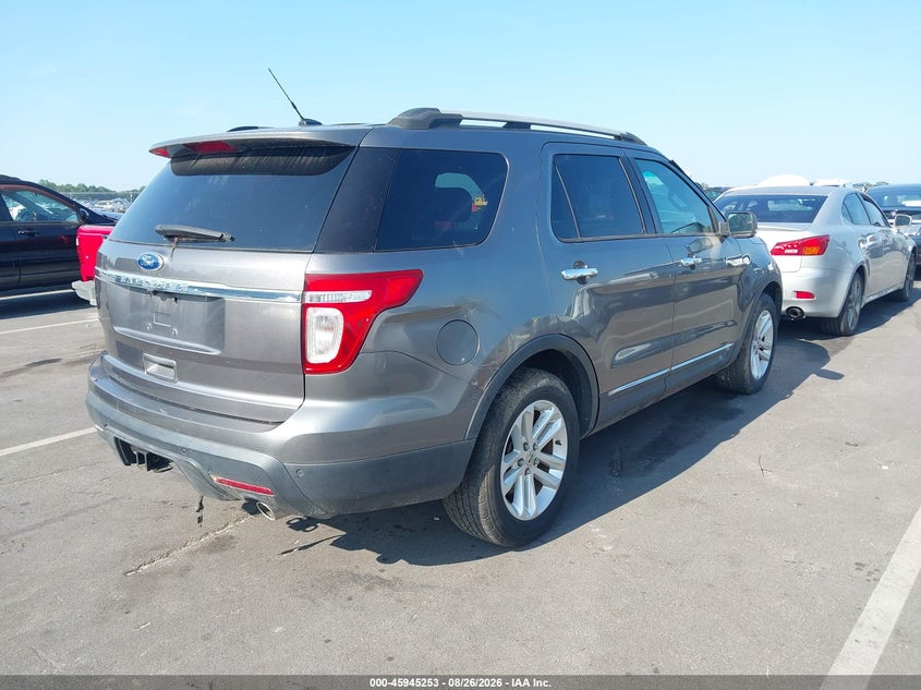 2011 FORD EXPLORER auction photo 4