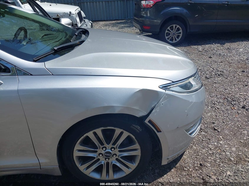 2013 LINCOLN MKZ HYBRID auction photo 6